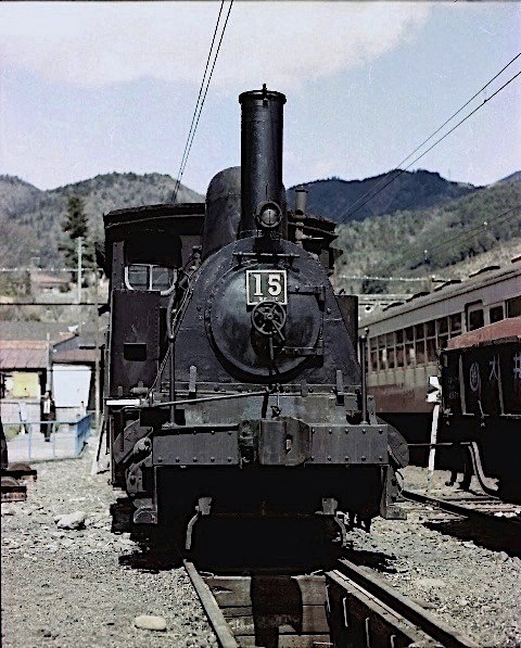 No.5.jpg